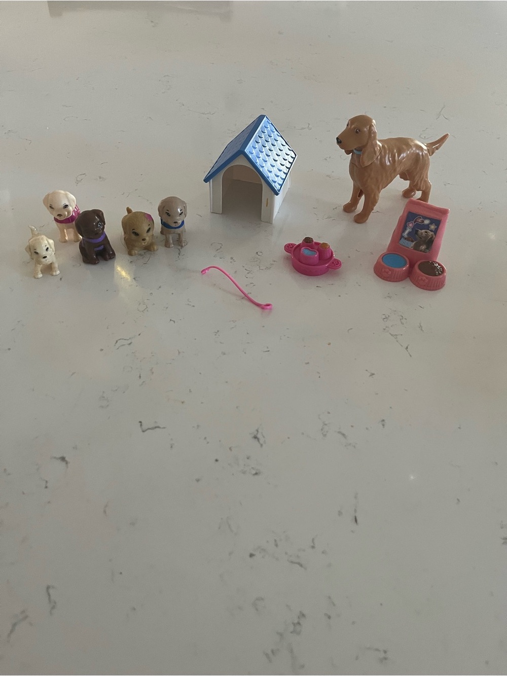 Barbie dog, food, doghouse, leash and carries accessories play set
